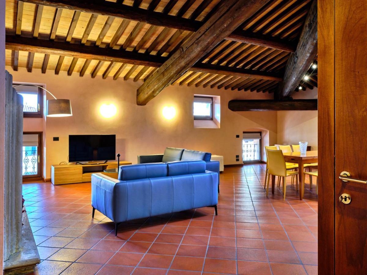 Apartmentsarena - Residenza Degli Scaligeri - Piazza Erbe Βερόνα Εξωτερικό φωτογραφία