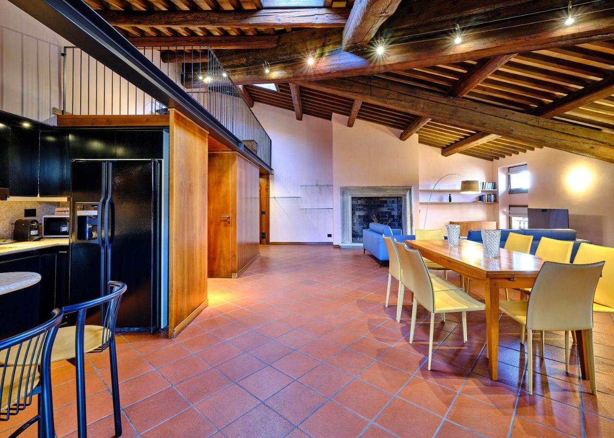 Apartmentsarena - Residenza Degli Scaligeri - Piazza Erbe Βερόνα Εξωτερικό φωτογραφία