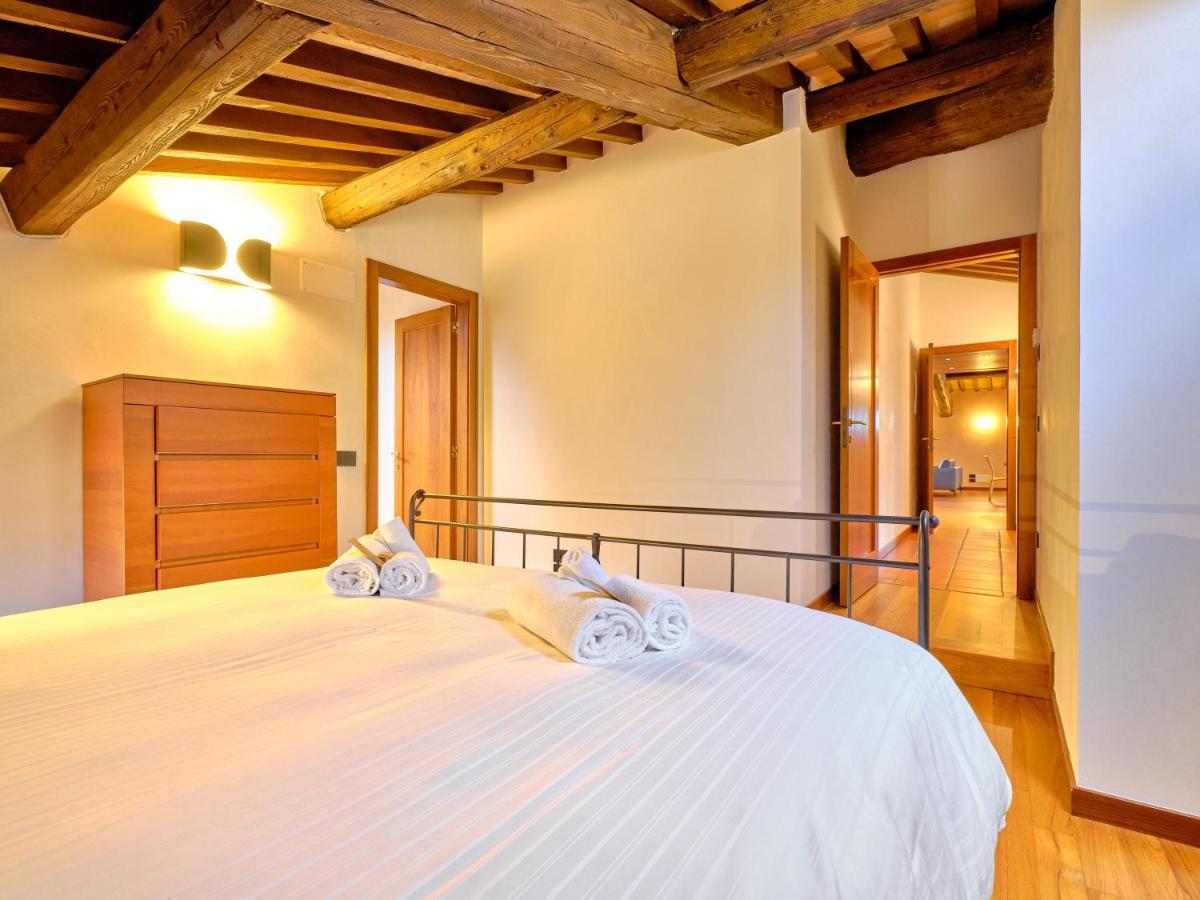 Apartmentsarena - Residenza Degli Scaligeri - Piazza Erbe Βερόνα Εξωτερικό φωτογραφία